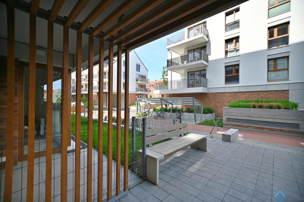 Beige 3City Apartment With Parking In Gdansk By Noclegi Renters Gdańsk Exterior foto
