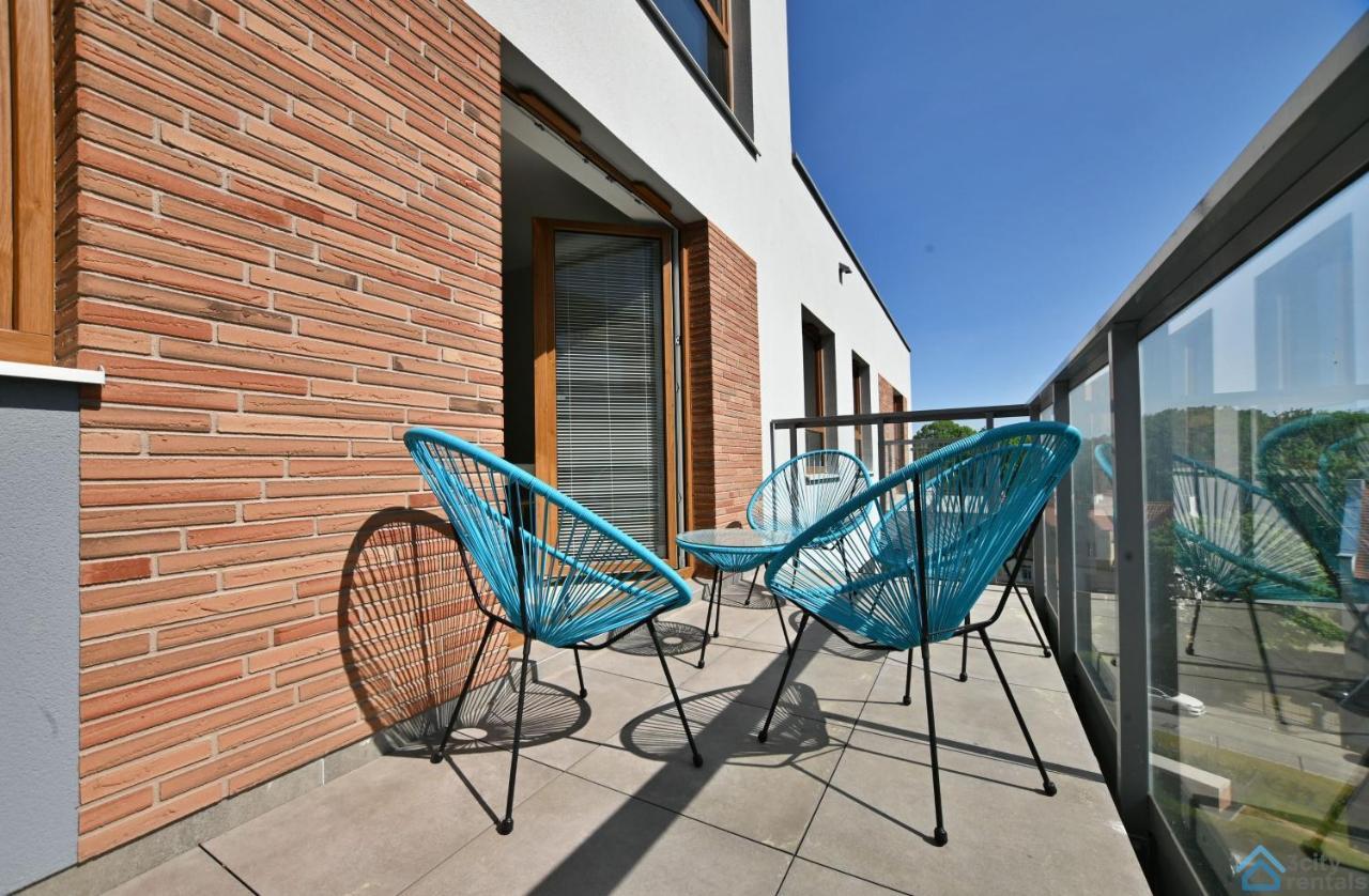 Beige 3City Apartment With Parking In Gdansk By Noclegi Renters Gdańsk Exterior foto
