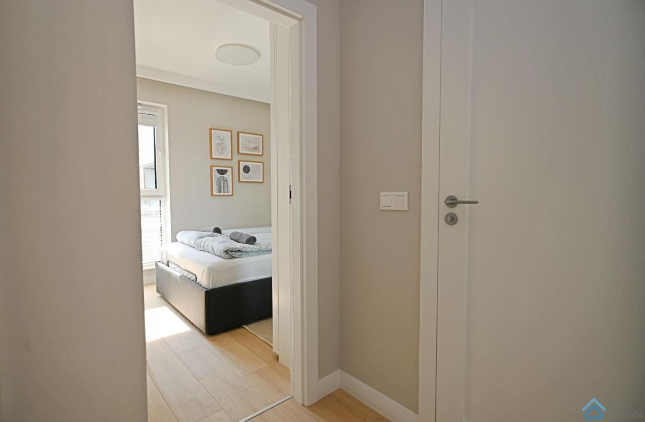 Beige 3City Apartment With Parking In Gdansk By Noclegi Renters Gdańsk Exterior foto